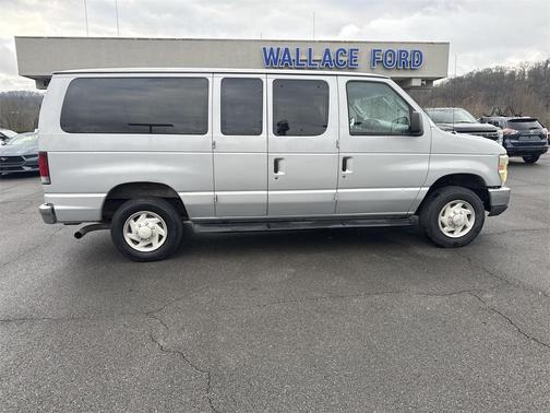 2008 Ford E350 Super Duty XLT