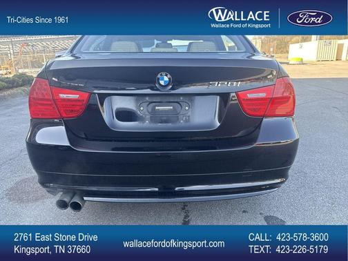 2010 BMW 328 i
