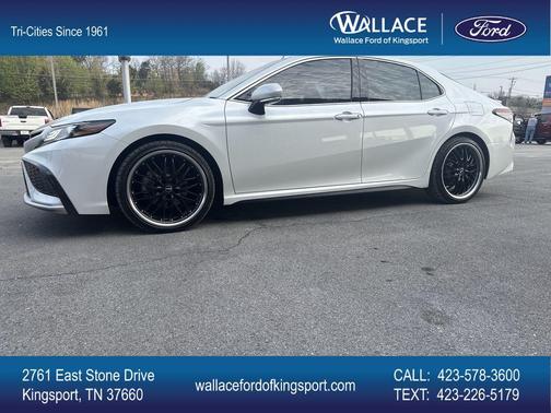 White 2021 Toyota Camry XSE