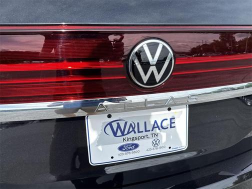 2025 Volkswagen Atlas 2.0T SE