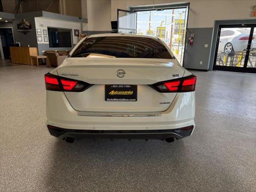 2021 Nissan Altima SR VC-Turbo FWD