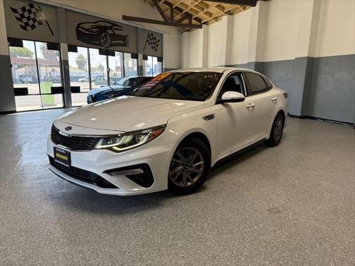 2019 Kia Optima LX