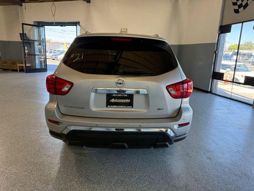 2019 Nissan Pathfinder SV