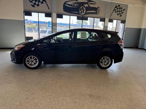 Midnight Black Metallic 2016 Toyota Prius v Four