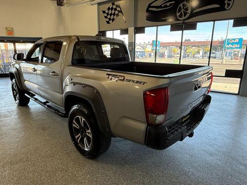 2017 Toyota Tacoma TRD Sport