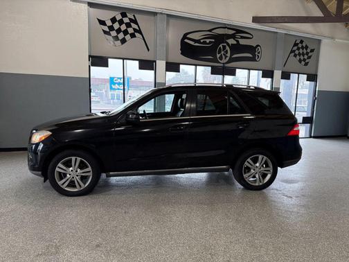 2013 Mercedes-Benz M-Class ML 350 Sport Utility 4D