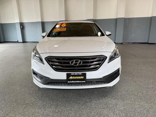 2016 Hyundai SONATA Sport