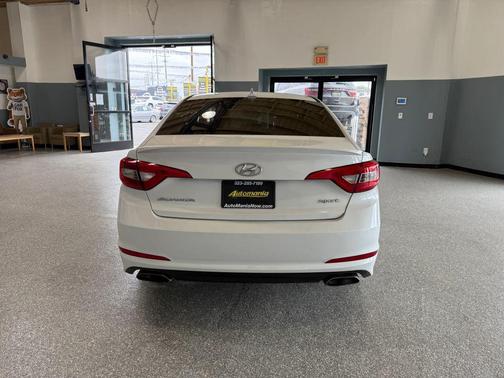 2016 Hyundai SONATA Sport
