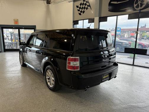 2017 Ford Flex SE