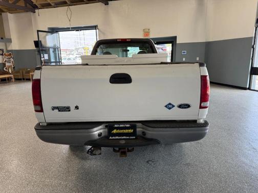 2004 Ford F-150 XL