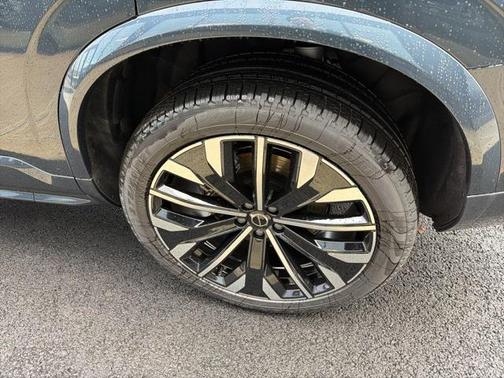 2026 Volvo XC90 B6 Ultra Dark Theme 7-Seater