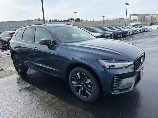 2026 Volvo XC60 B5 Core