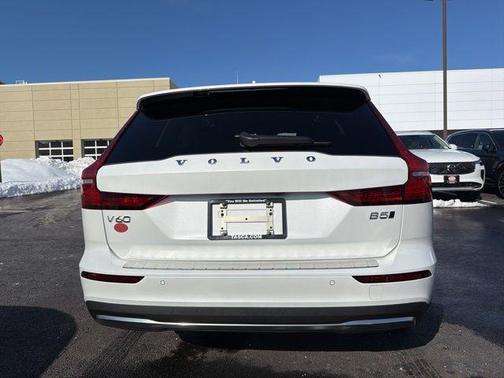Crystal White Pearl 2026 Volvo V60 Cross Country Ultra, B5 AWD Gas (mild hybrid)
