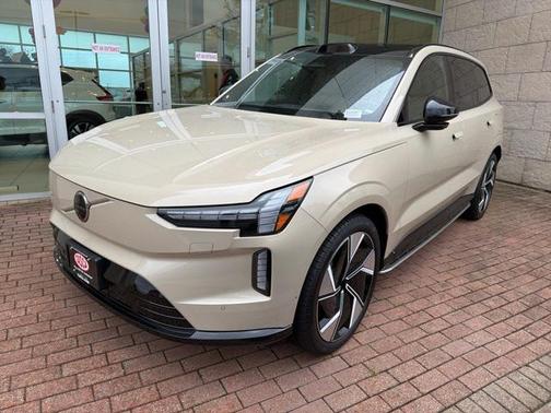 2025 Volvo EX90 Twin Motor Performance Ultra