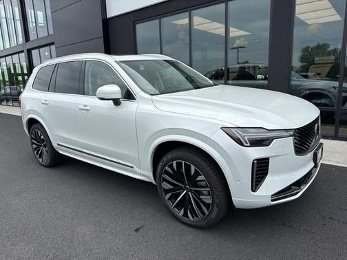 2025 Volvo XC90 Plug-In Hybrid T8 Ultra 7-Seater