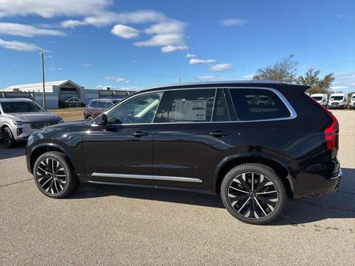 2026 Volvo XC90 B6 Ultra 7-Seater