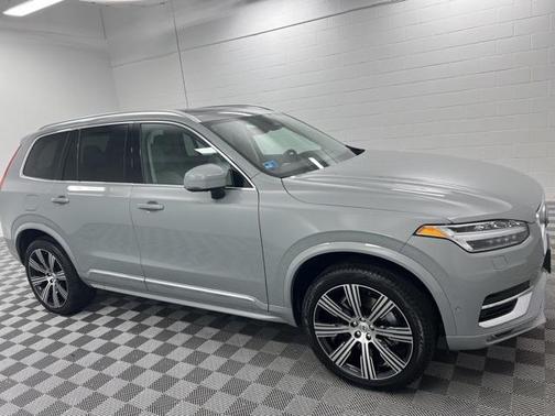 2025 Volvo XC90 B6 Ultra