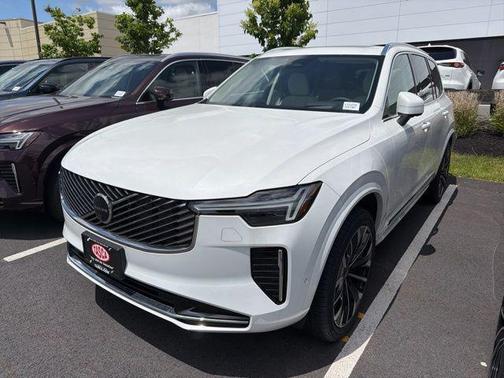 Crystal White Pearl 2026 Volvo XC90 Ultra, B6 AWD Gas (mild hybrid), Gasoline, Bright, 7 Seats