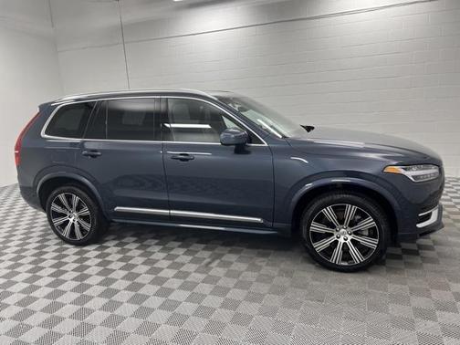 2025 Volvo XC90 Plug-In Hybrid T8 Ultra 7-Seater