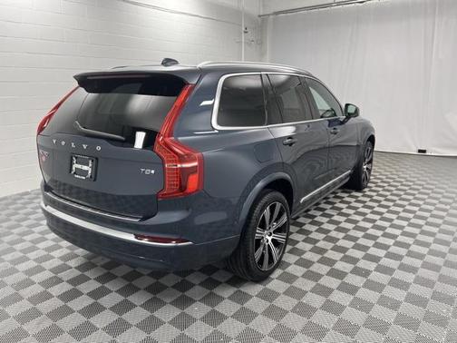 2025 Volvo XC90 Plug-In Hybrid T8 Ultra 7-Seater
