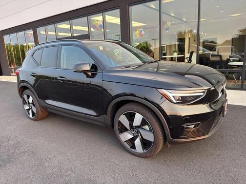 2024 Volvo XC40 Recharge Pure Electric Plus