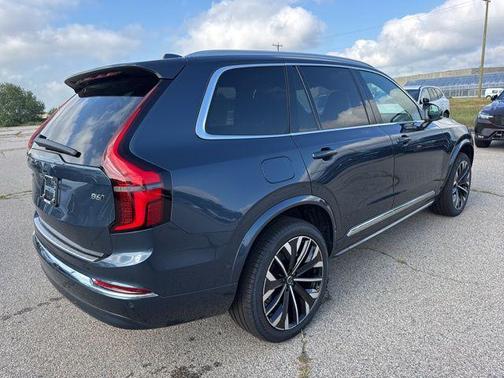 2026 Volvo XC90 B6 Ultra 6-Seater
