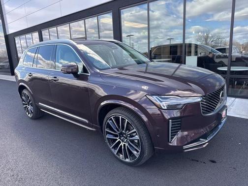 2025 Volvo XC90 B6 Ultra