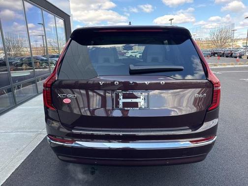 2025 Volvo XC90 B6 Ultra