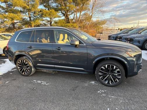2026 Volvo XC90 Plus, B6 AWD Gas (mild hybrid), Gasoline, Bright, 7 Seats
