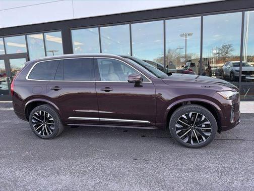 2026 Volvo XC90 B6 Plus 6-Seater