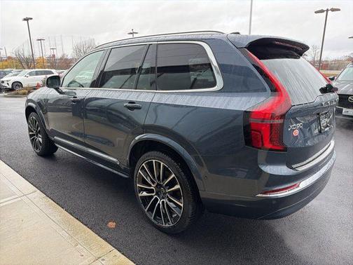 2026 Volvo XC90 B6 Plus 7-Seater