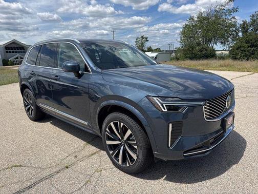 2026 Volvo XC90 B6 Core