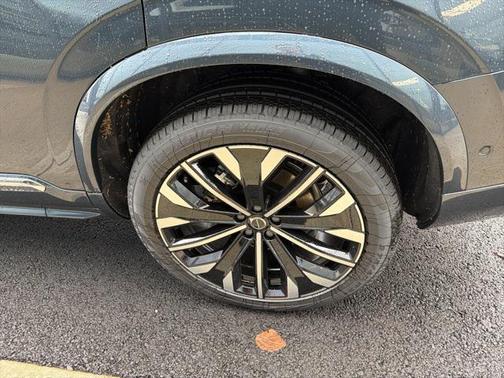 2026 Volvo XC90 B6 Plus 6-Seater