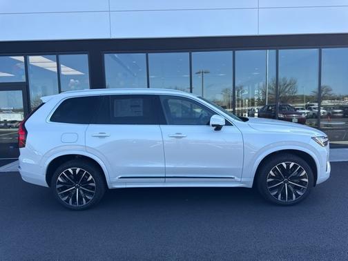 2025 Volvo XC90 Plug-In Hybrid T8 (2025.5) Ultra 7-Seater