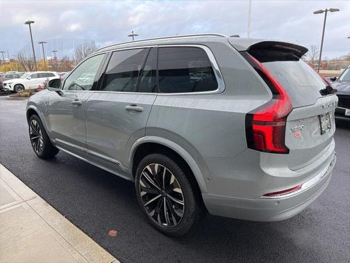2026 Volvo XC90 B6 Ultra 7-Seater