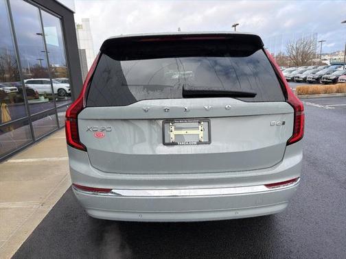 2026 Volvo XC90 B6 Ultra 7-Seater