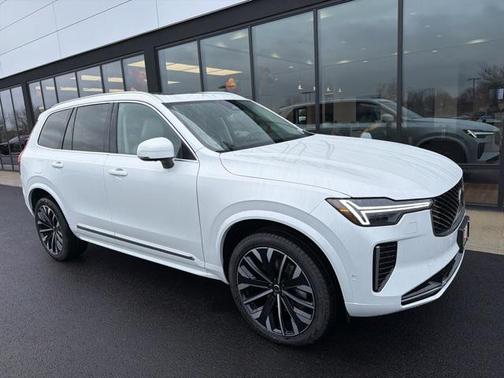 2026 Volvo XC90 B6 Ultra 7-Seater