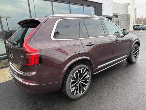 2026 Volvo XC90 B6 Plus 6-Seater