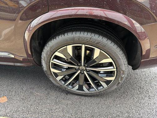 2026 Volvo XC90 B6 Plus 6-Seater