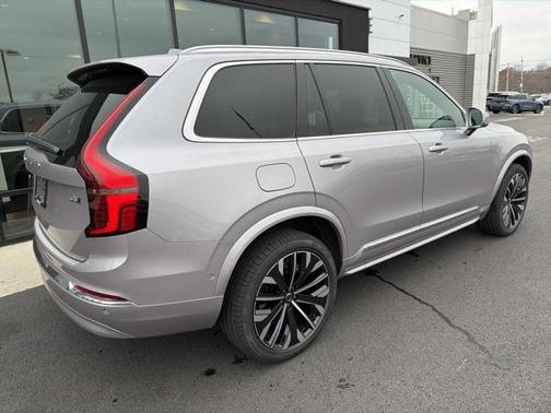 2026 Volvo XC90 B6 Plus 7-Seater