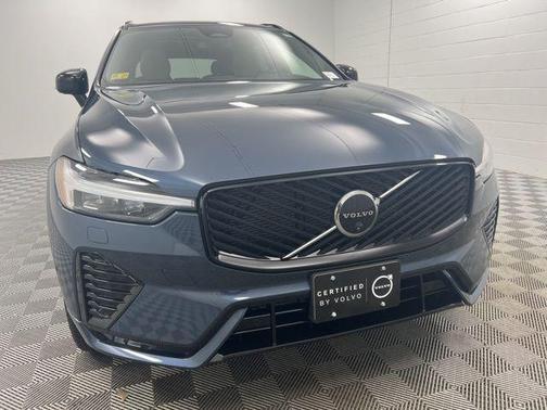Denim Blue Metallic 2026 Volvo XC60 B5 Plus