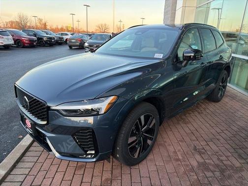 2026 Volvo XC60 B5 Plus