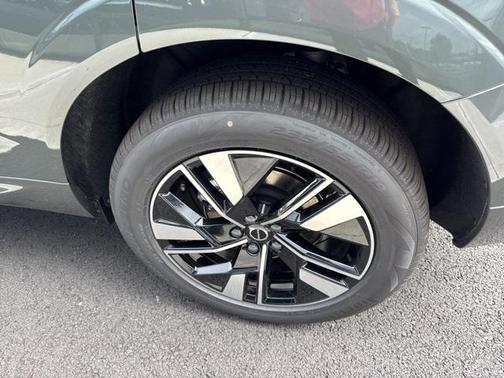 2026 Volvo XC60 B5 Core