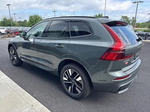2026 Volvo XC60 B5 Core
