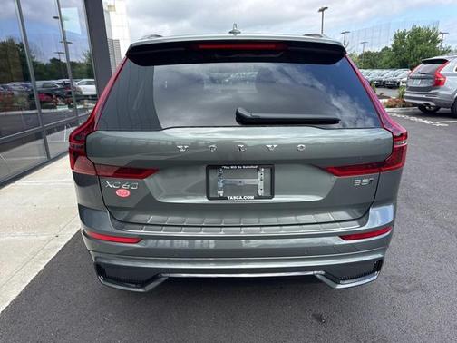 2026 Volvo XC60 B5 Core