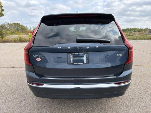 2026 Volvo XC90 B6 Plus 7-Seater
