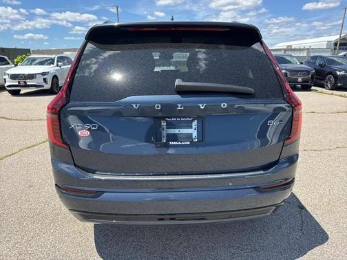 2026 Volvo XC90 B6 Ultra Dark Theme 7-Seater