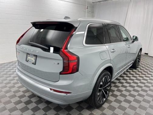 Vapour Grey Metallic 2026 Volvo XC90 Ultra, B6 AWD Gas (mild hybrid), Gasoline, Bright, 7 Seats