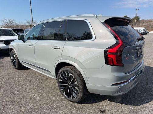 2026 Volvo XC90 Plus, B6 AWD Gas (mild hybrid), Gasoline, Bright, 7 Seats