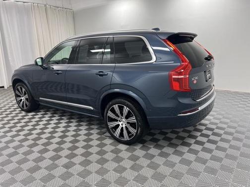 2025 Volvo XC90 B6 Plus 7-Seater